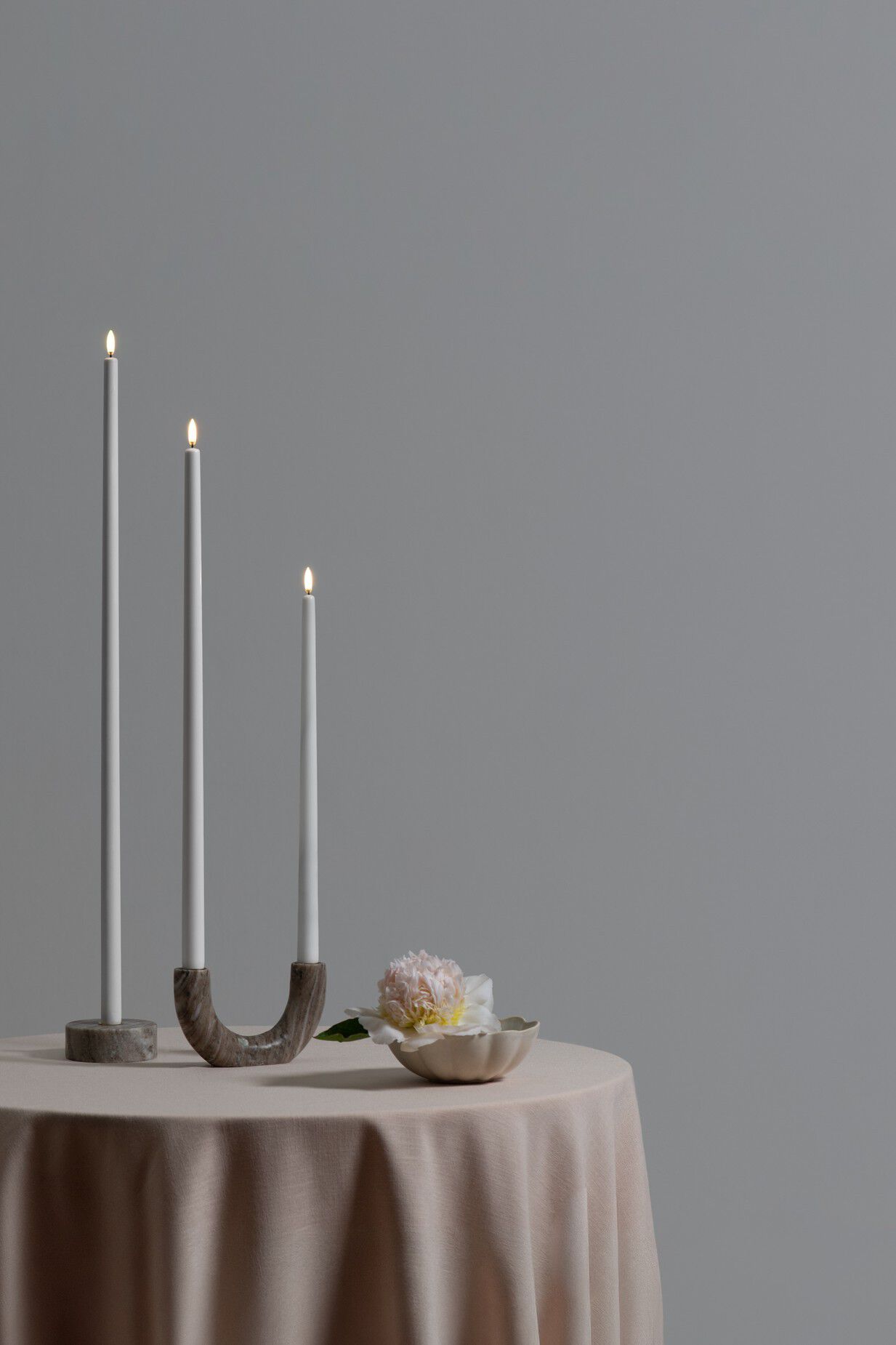 LED tall taper candle, Nordic white, Smooth, 2,3x40 cm