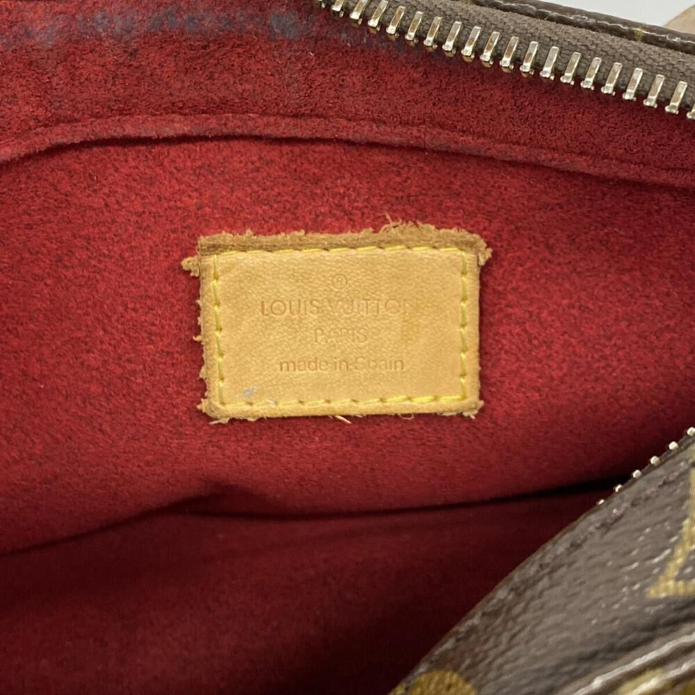 Louis Vuitton Shoulder Bags