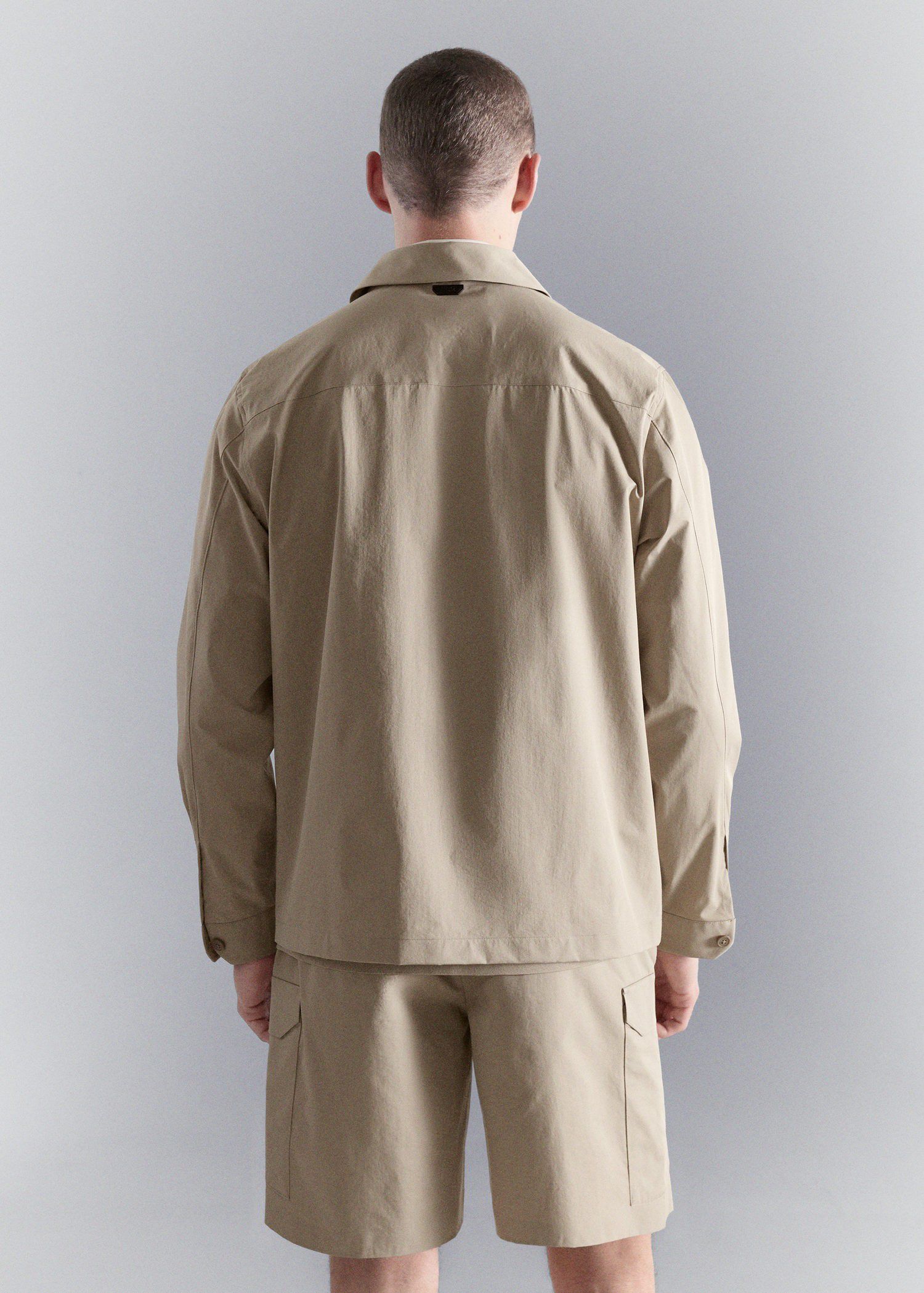 Non-iron overshirt pocket