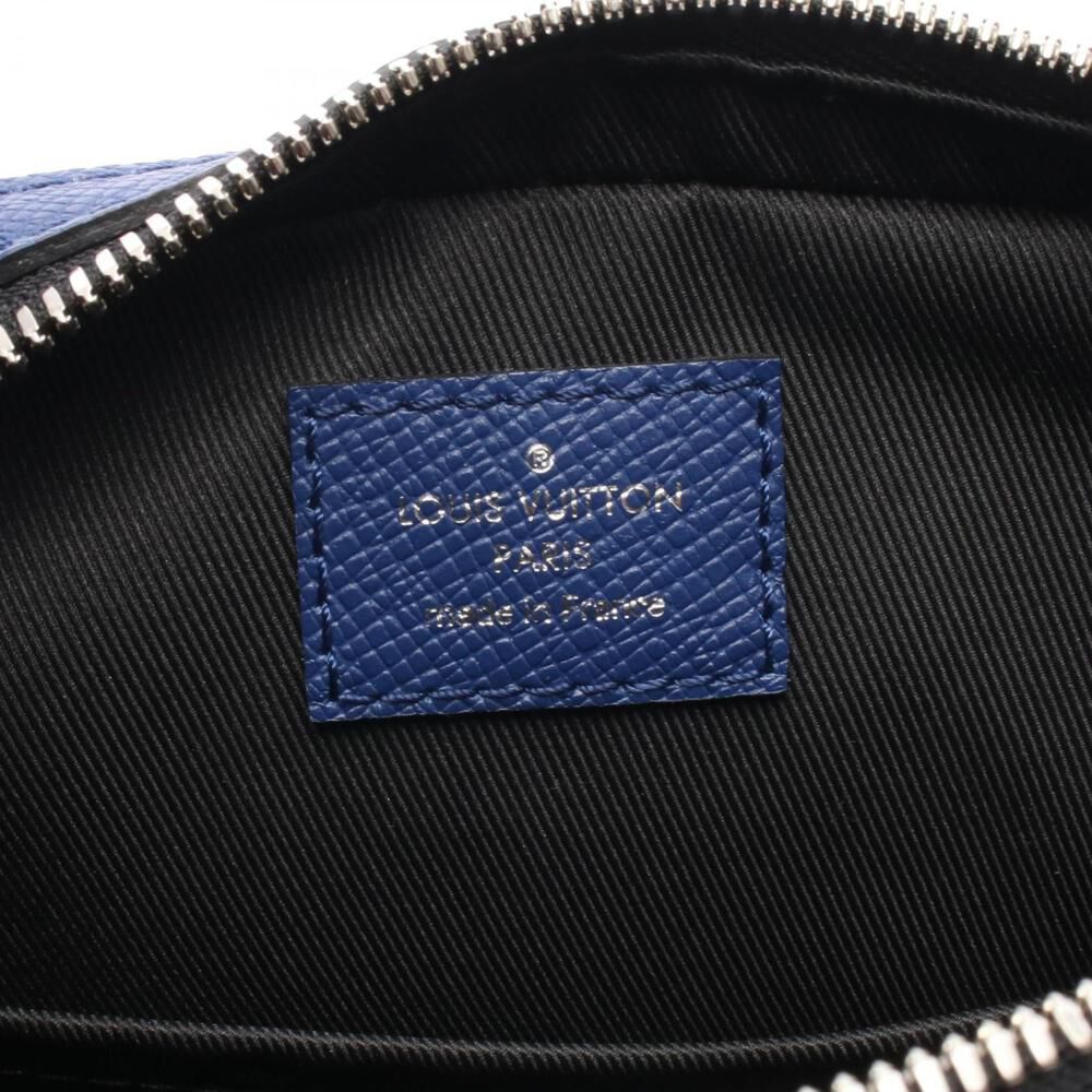 Louis Vuitton Clutch