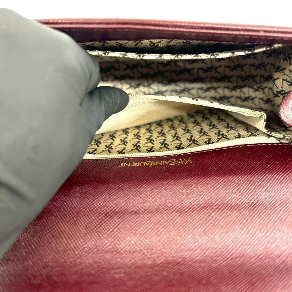 Yves Saint Laurent Shoulder Bag