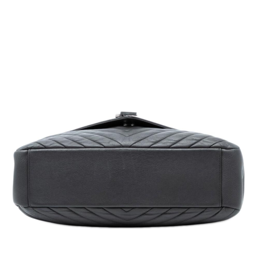 Yves Saint Laurent Handbag