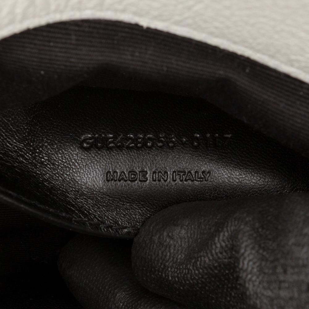 Yves Saint Laurent Handbag