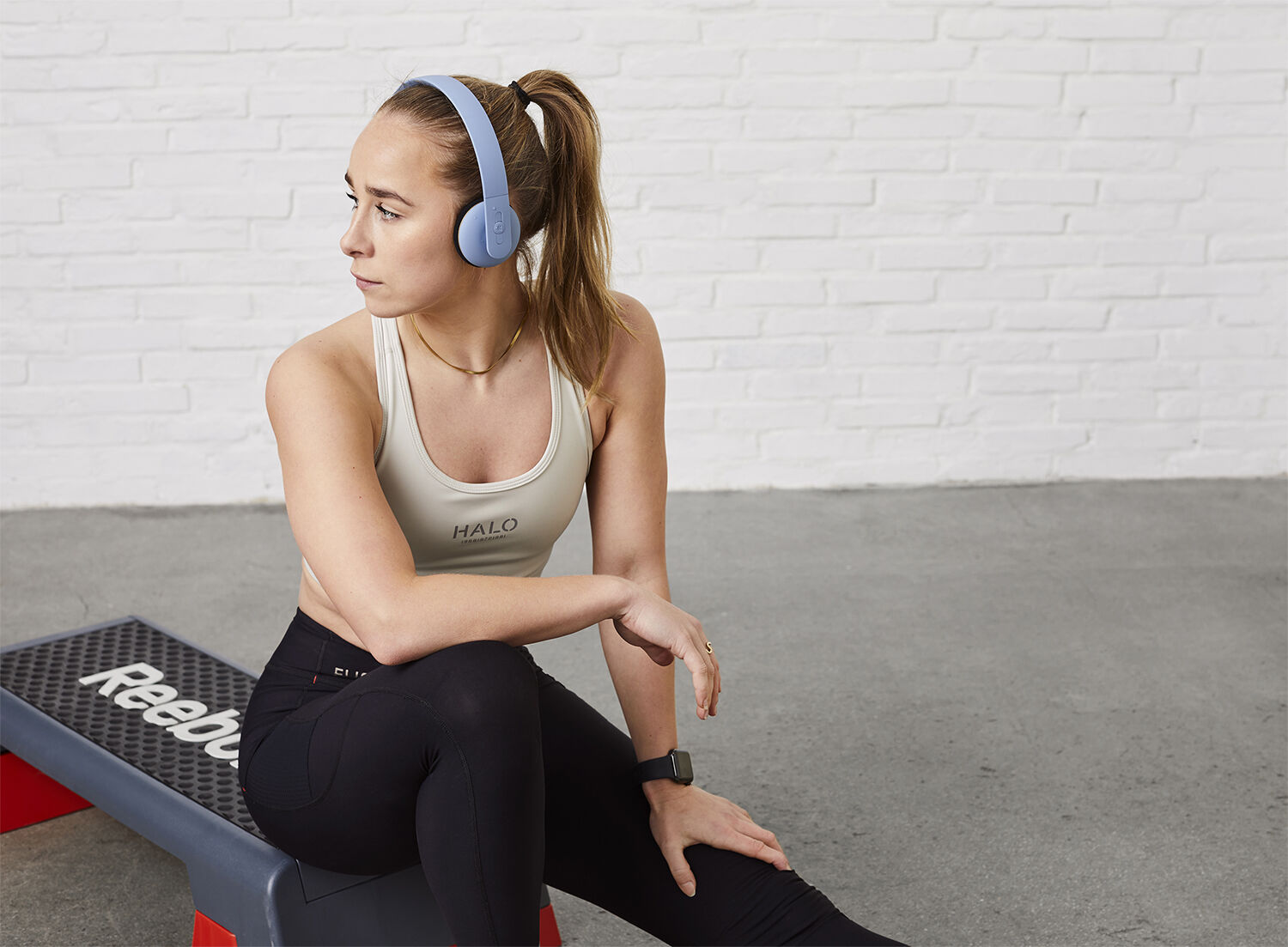 aHEAD 2 - River Blue