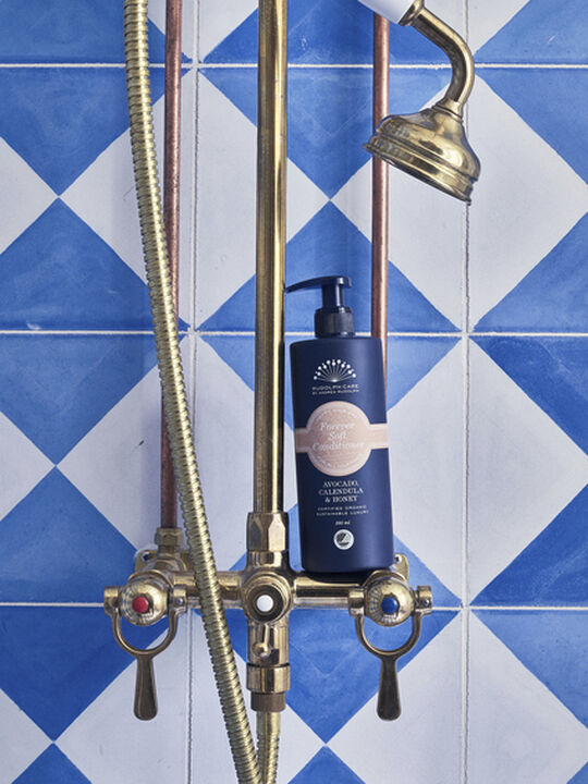 Forever Soft Conditioner 390 ml.