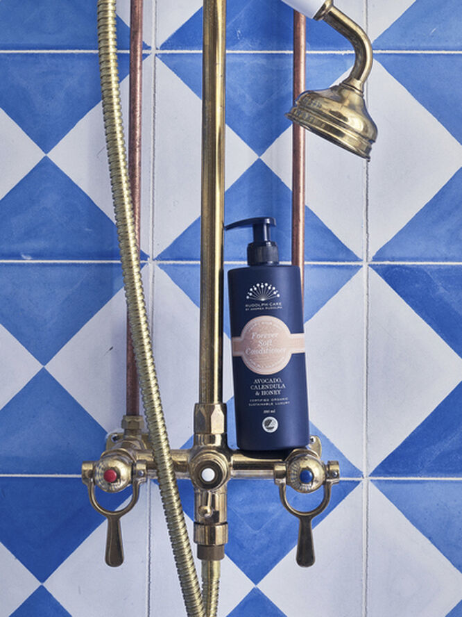 Forever Soft Conditioner 390 ml.