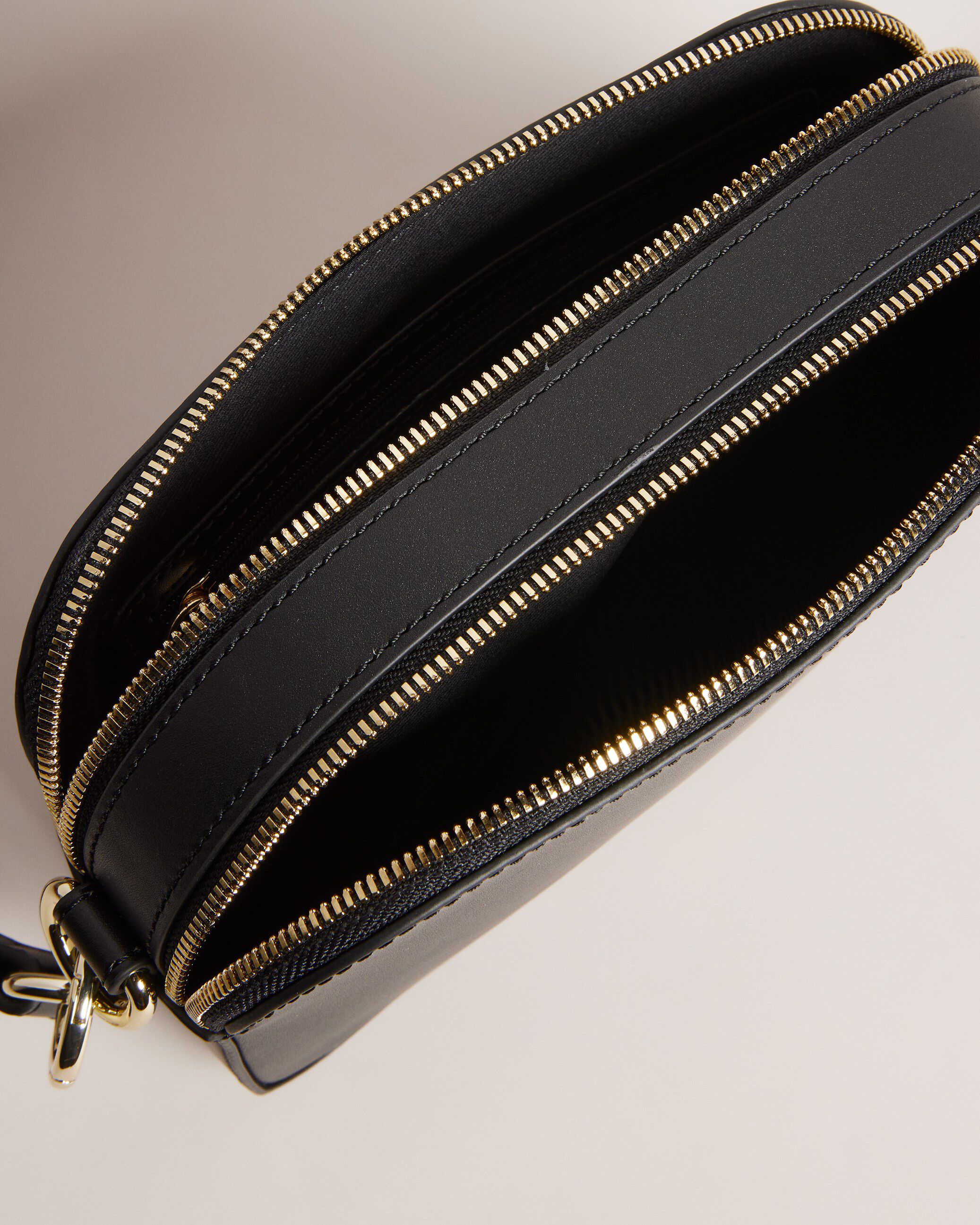 DARCELO Branded Webbing Camera Bag