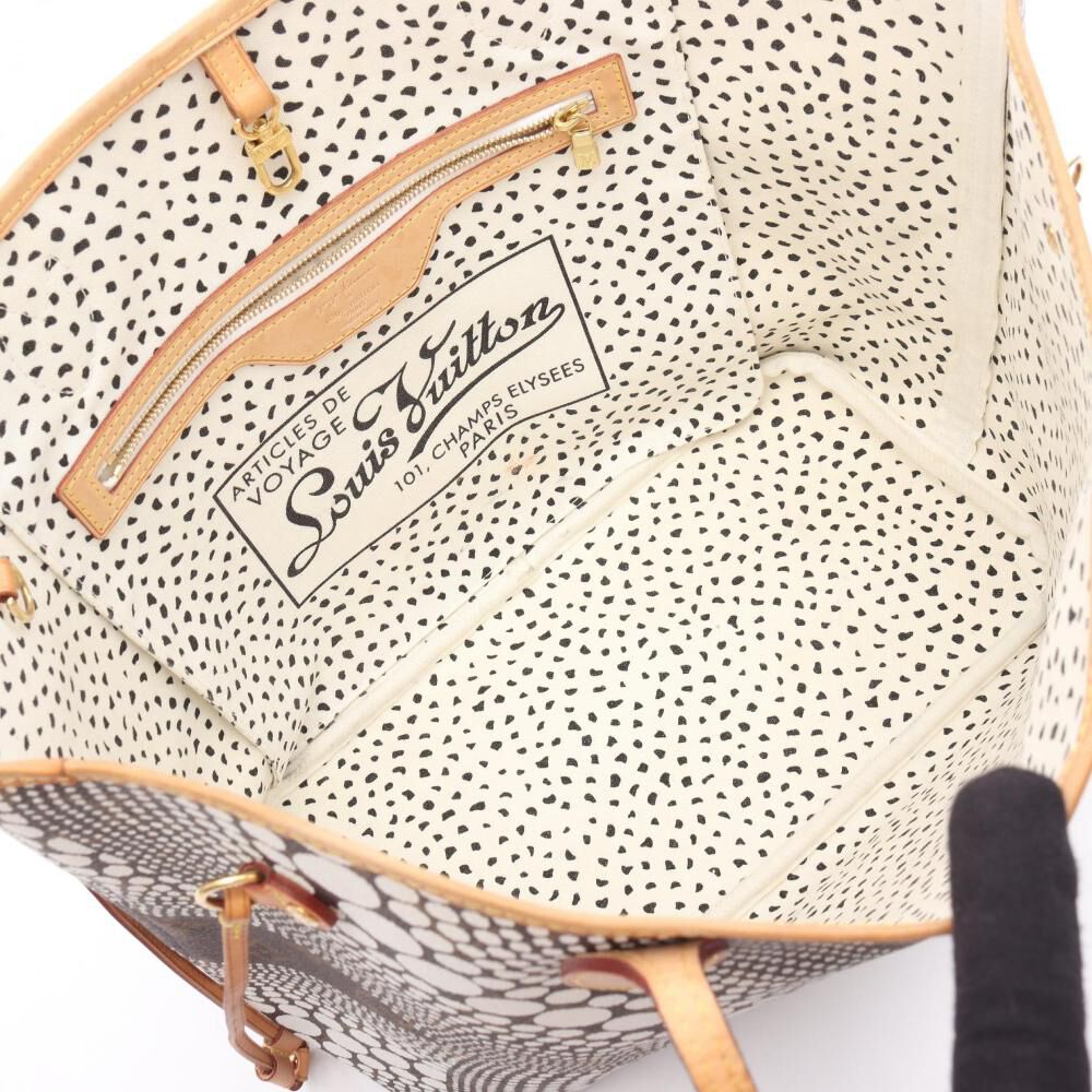 Louis Vuitton Neverfull