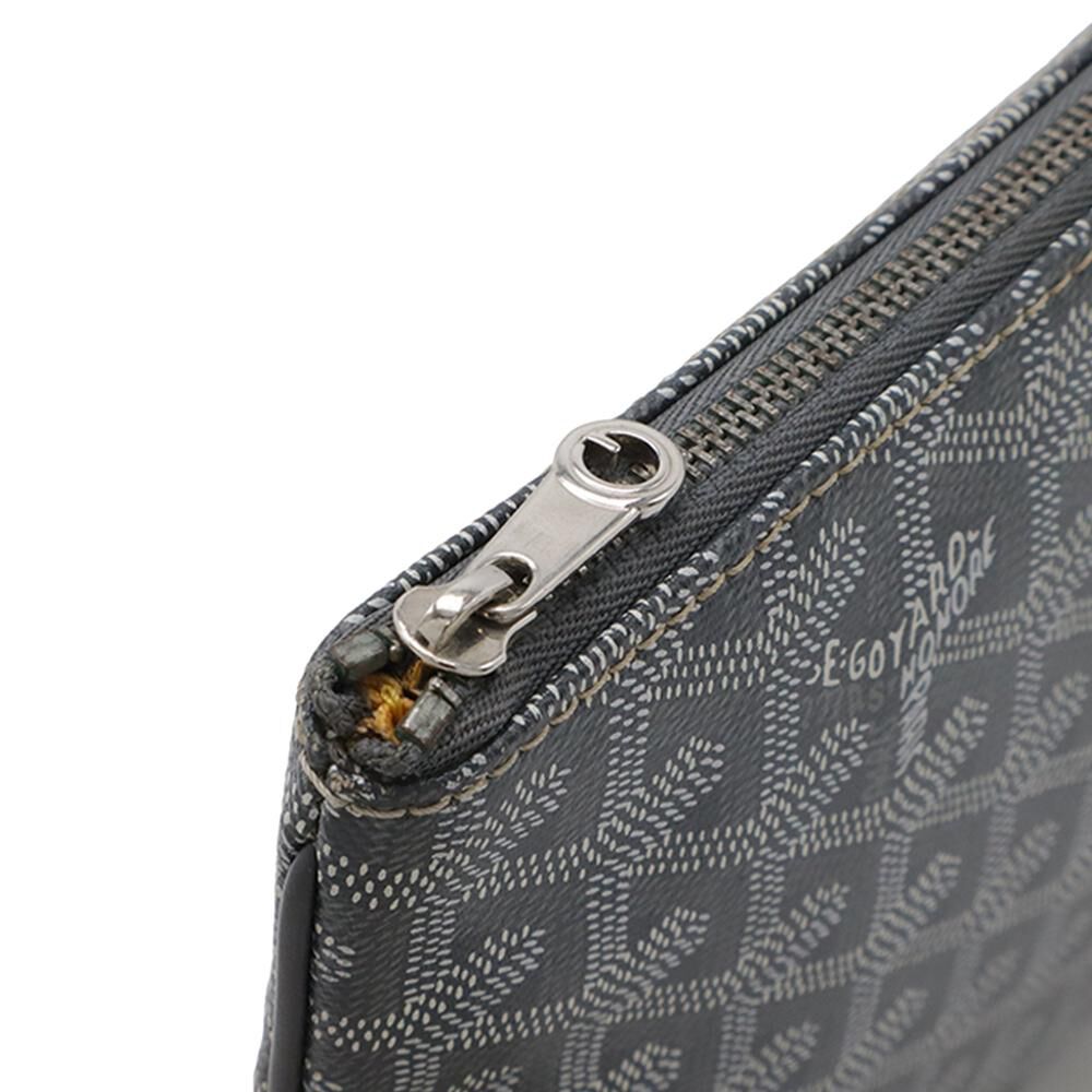 Goyard Clutch