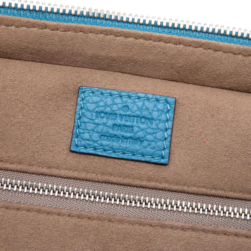 Louis Vuitton Porte Documents Voyage