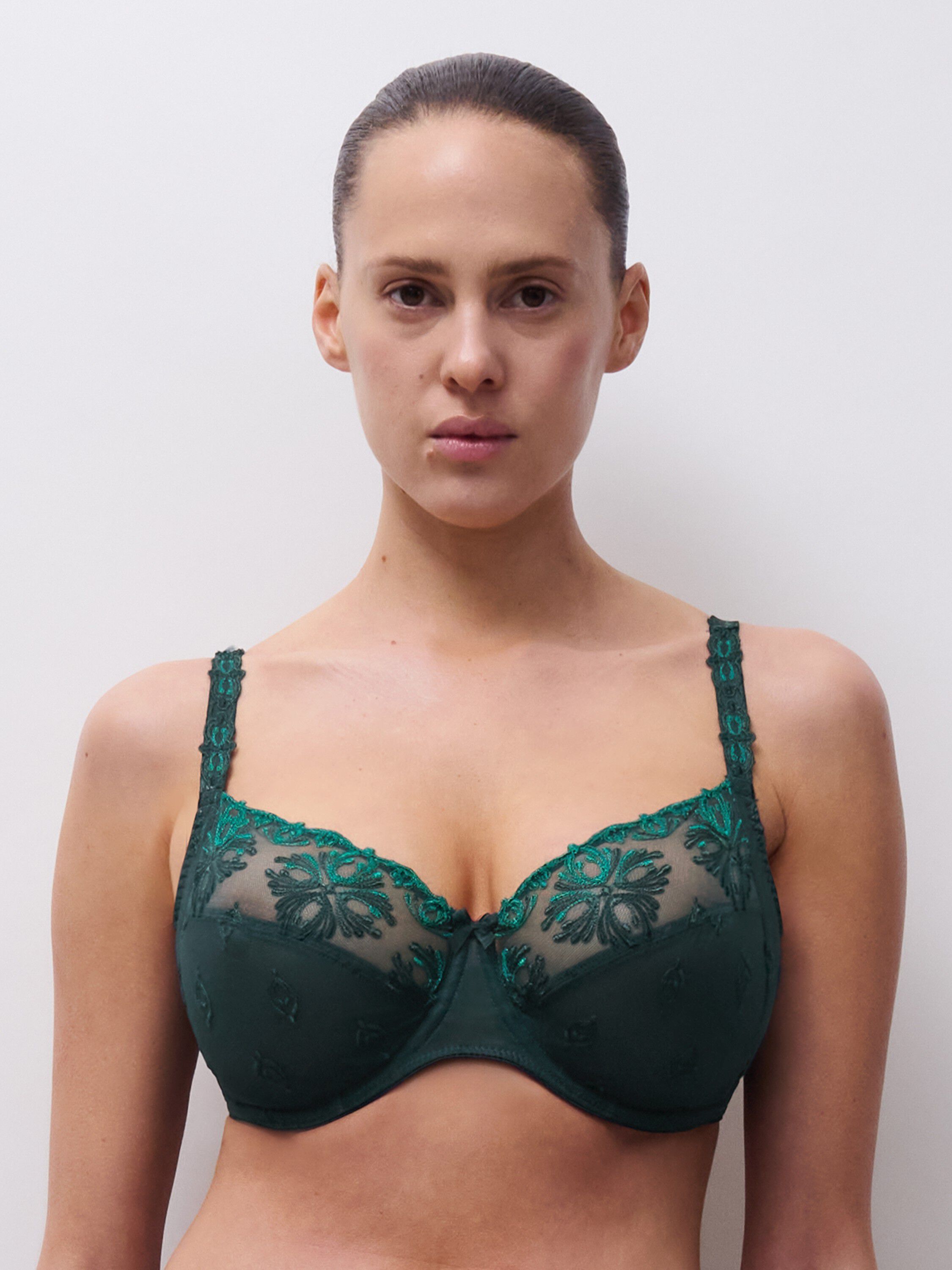 Champs-Elys&eacute;es Underwired Very Covering Bra