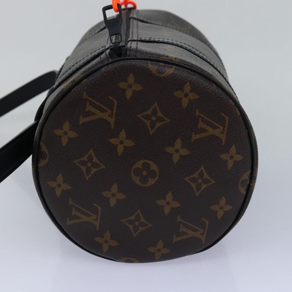 Louis Vuitton Shoulder Bags