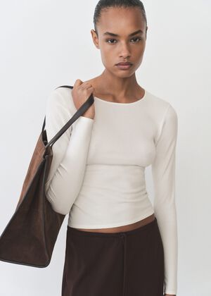 Fine-knit fitted sweater