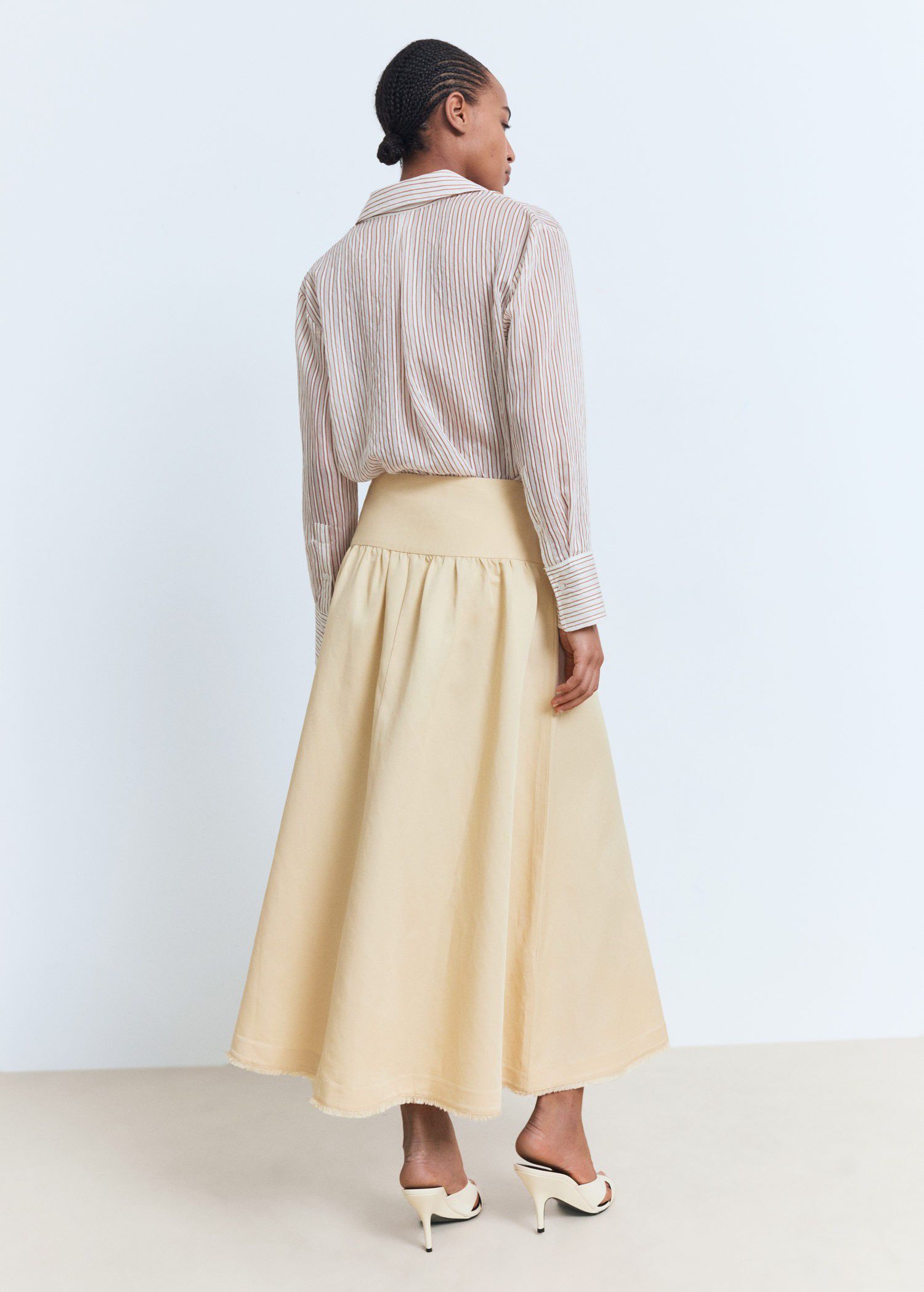 Midi skirt with frayed ends