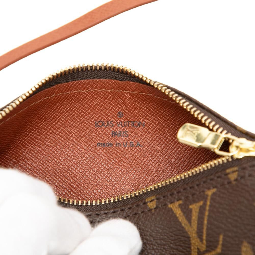 Louis Vuitton Papillon