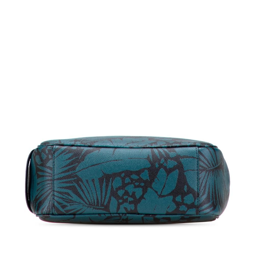 Yves Saint Laurent Pouch