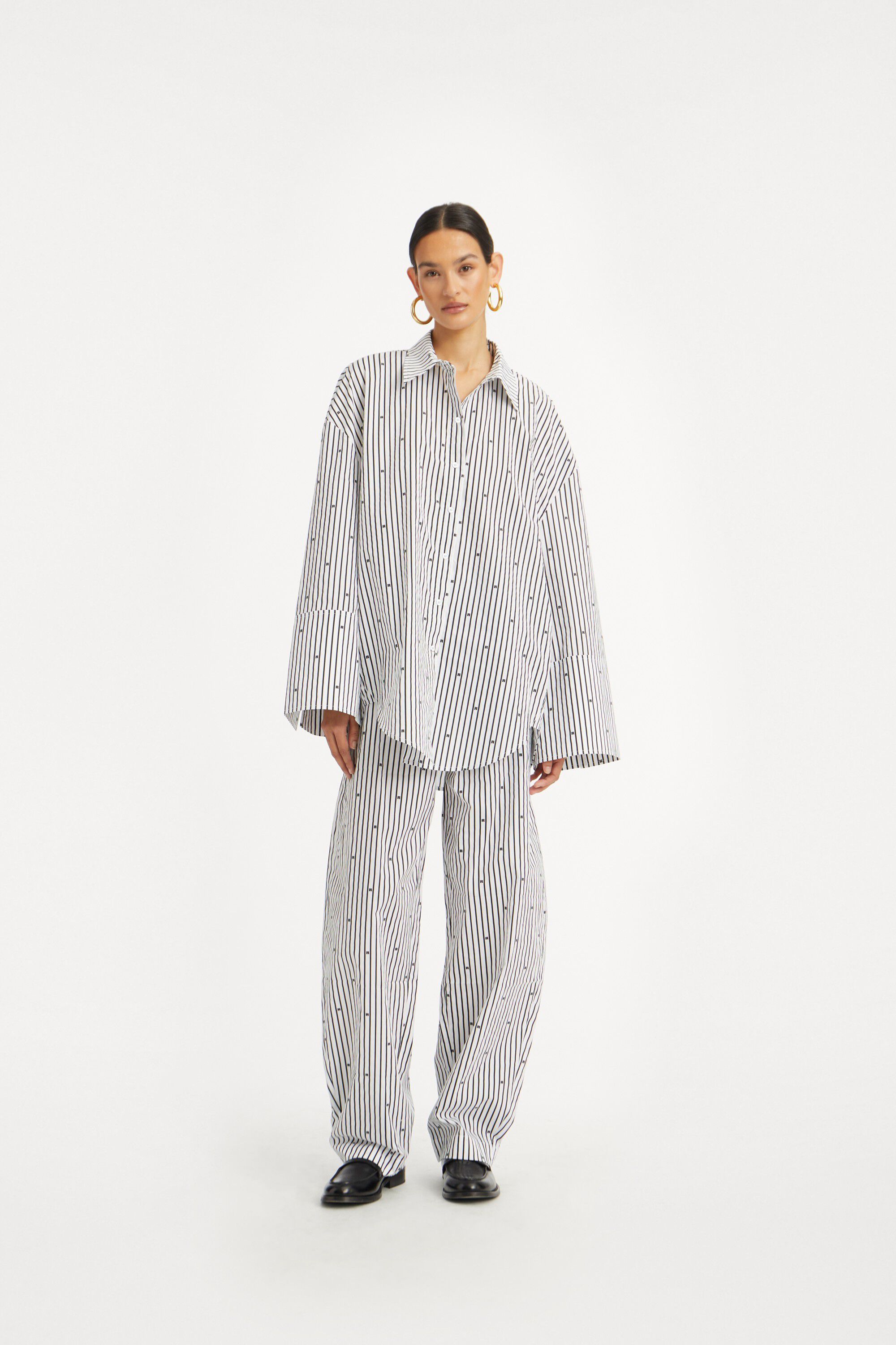 POPLIN OVERSIZED SHIRT
