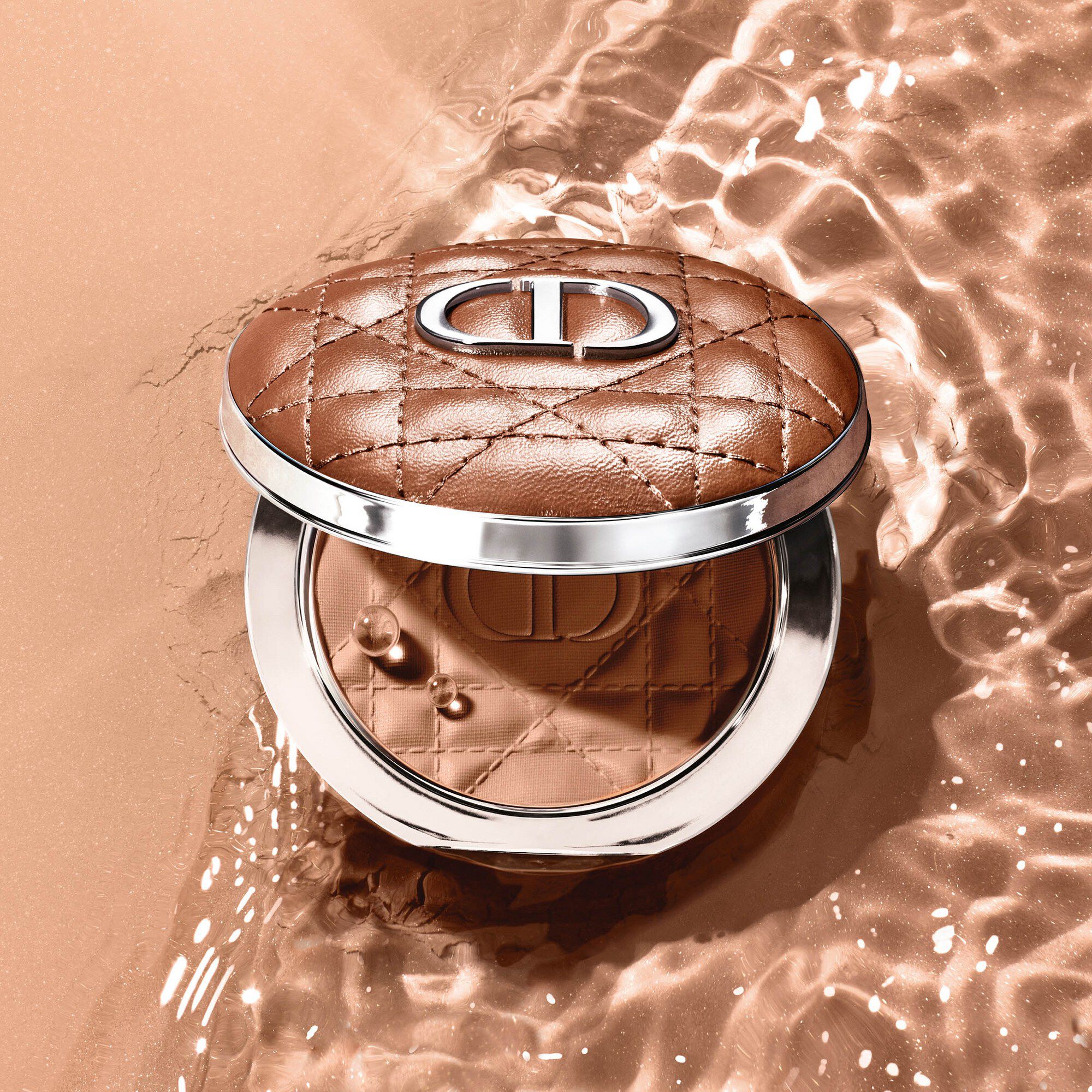 Dior Forever Nude Bronze Powder Bronzer in a Matte Finish