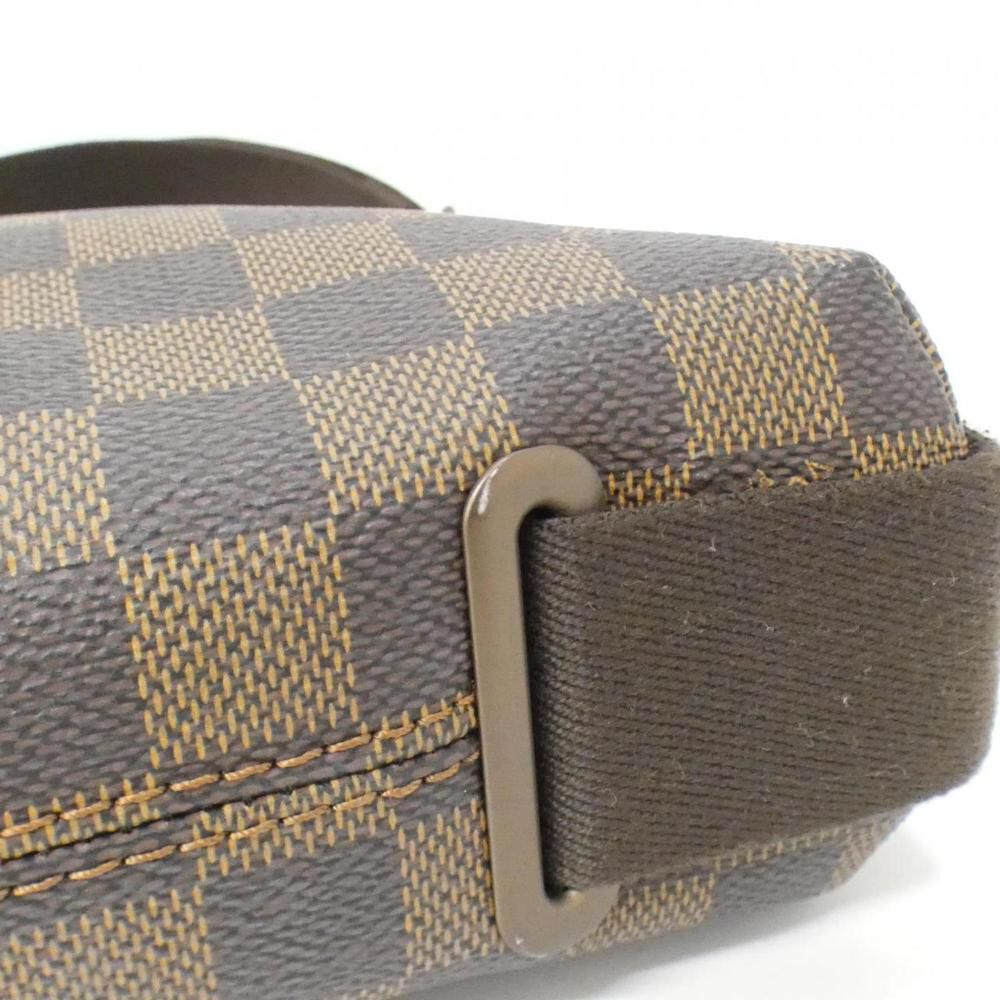 Louis Vuitton Messenger
