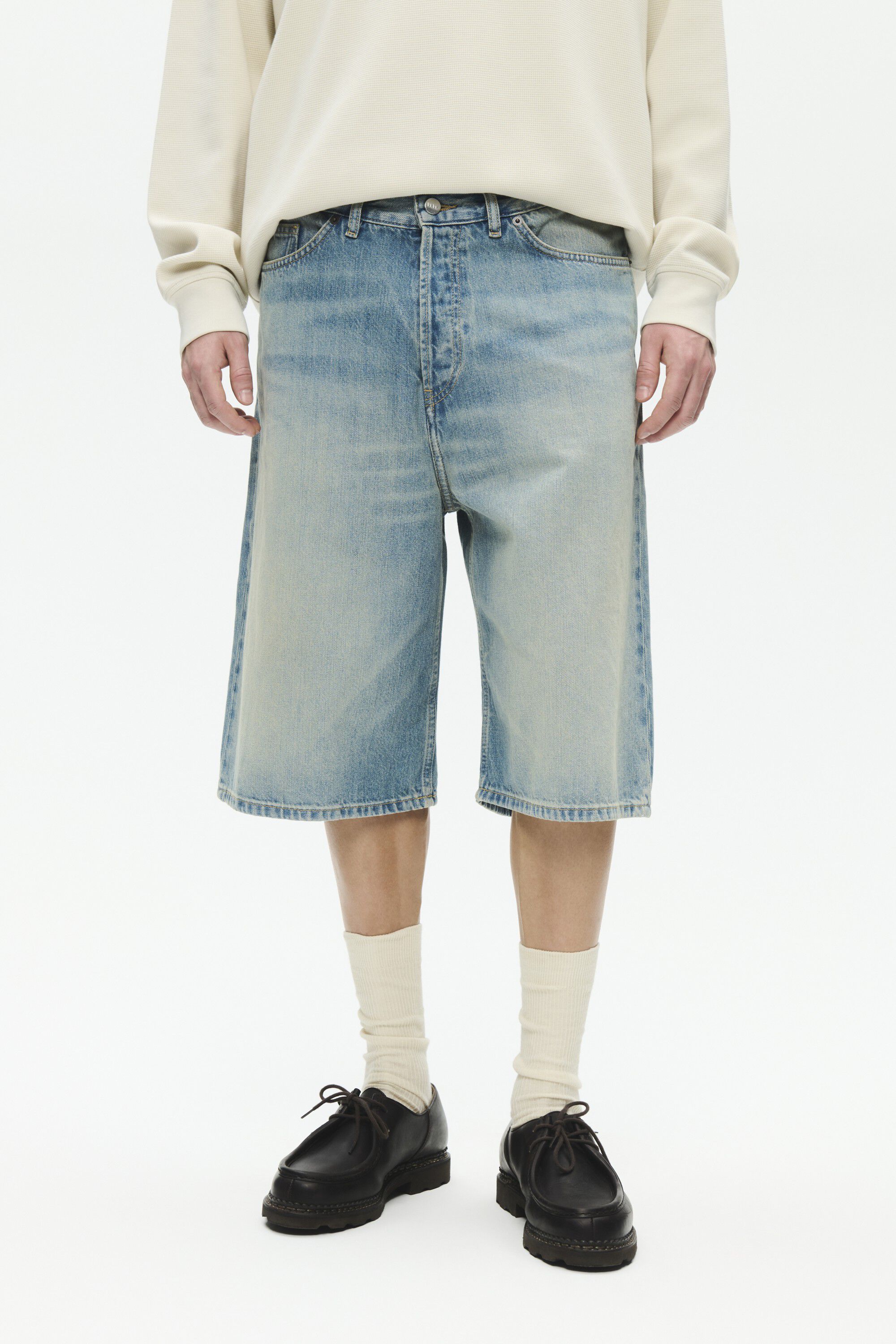 WWType 16 jorts 25320