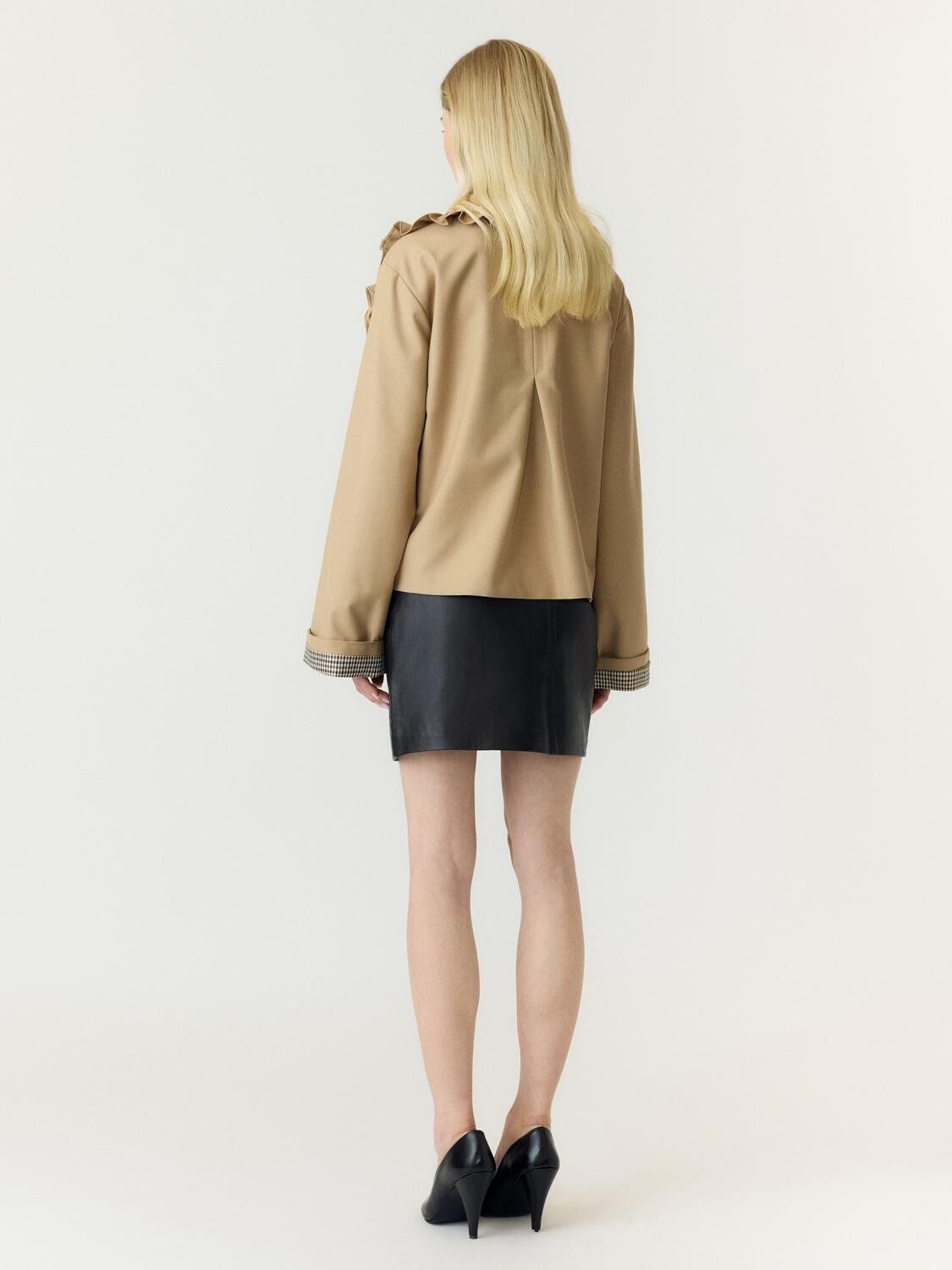 Yaselsia Ls Short Trenchcoat