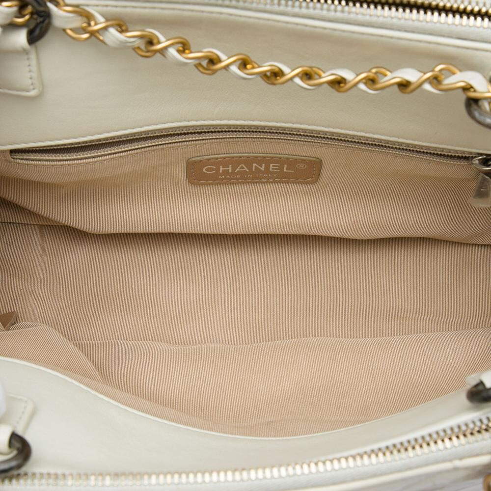 Chanel Shoulder Bag