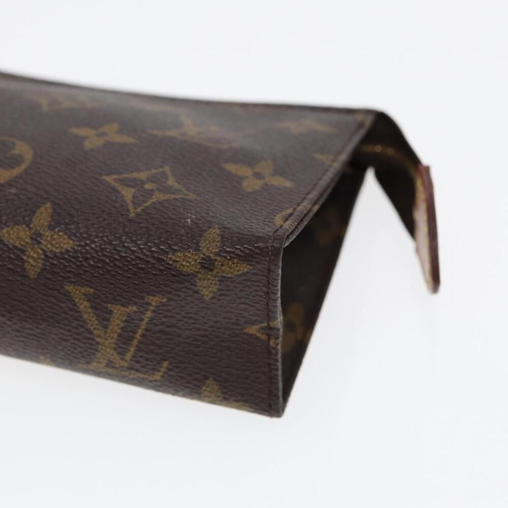 Louis Vuitton Poche Toilette