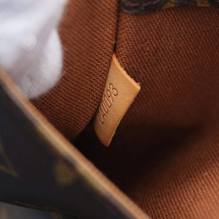 Louis Vuitton Pochette Gange