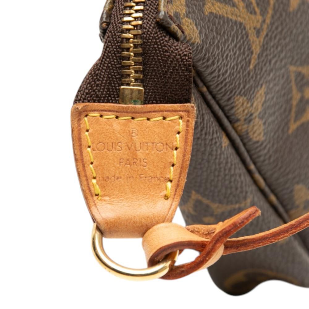 Louis Vuitton Pochette Accessoires