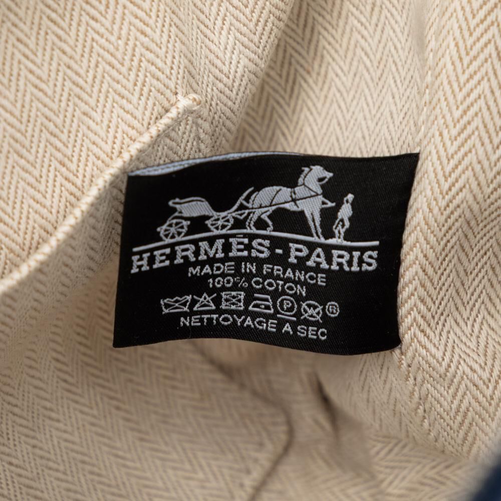 Herm&egrave;s Pouch