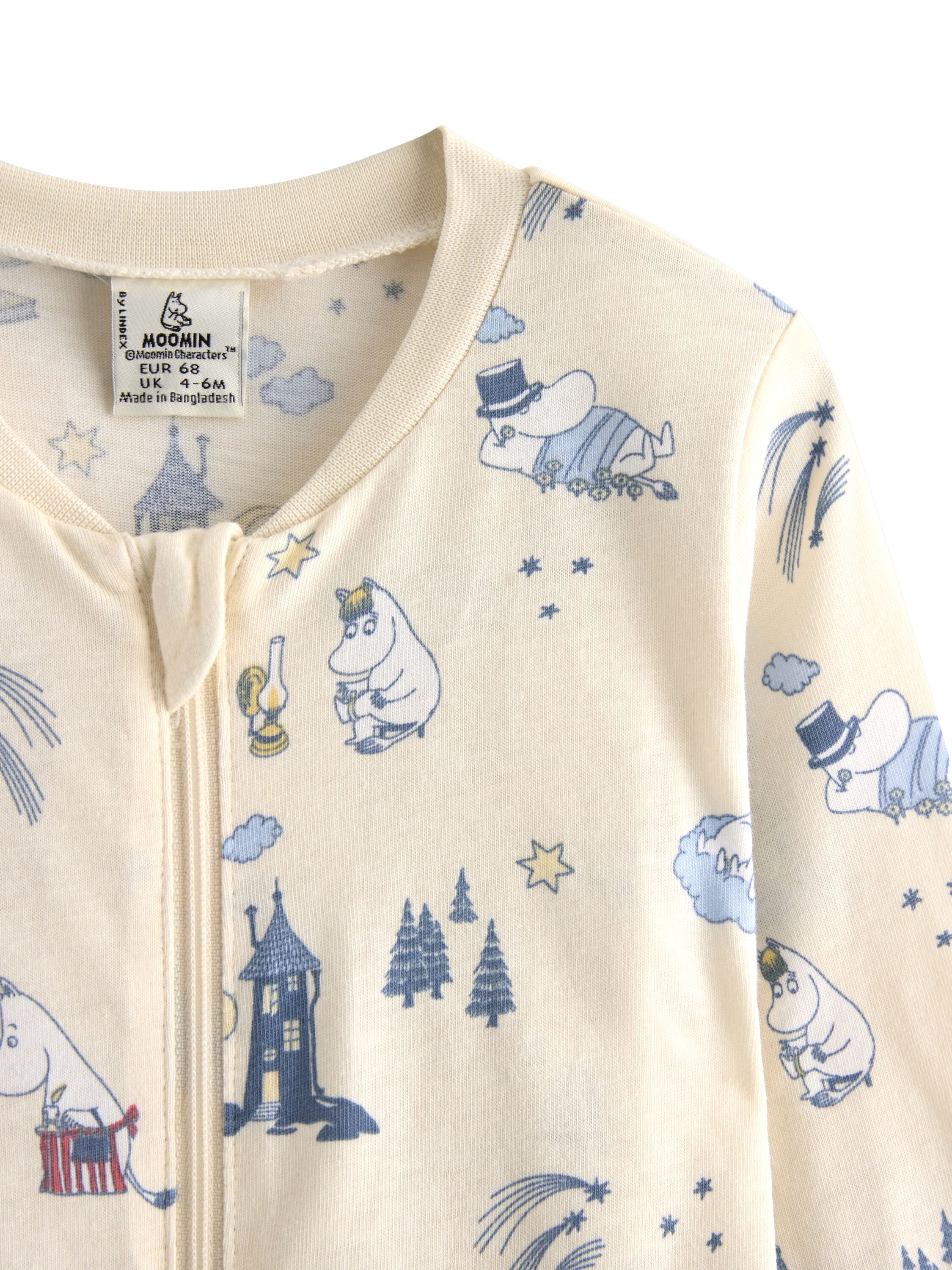 Cosy pyjamas in soft cotton with lo