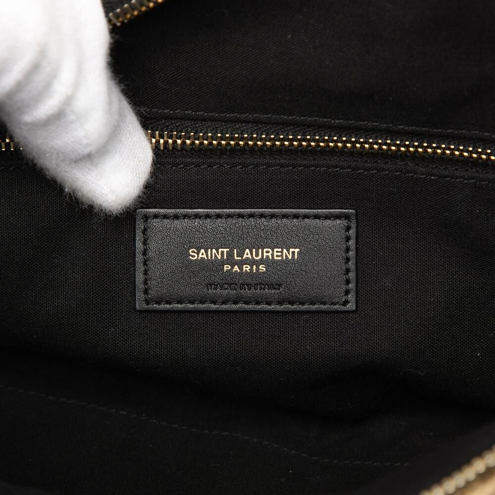 Yves Saint Laurent Shoulder Bag