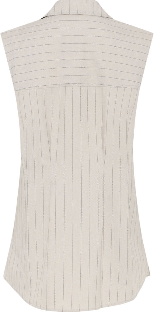 ApricotBBUrwa waistcoat