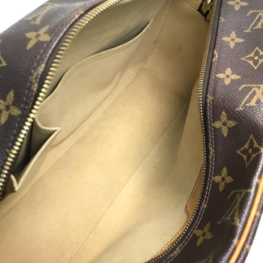 Louis Vuitton Cite
