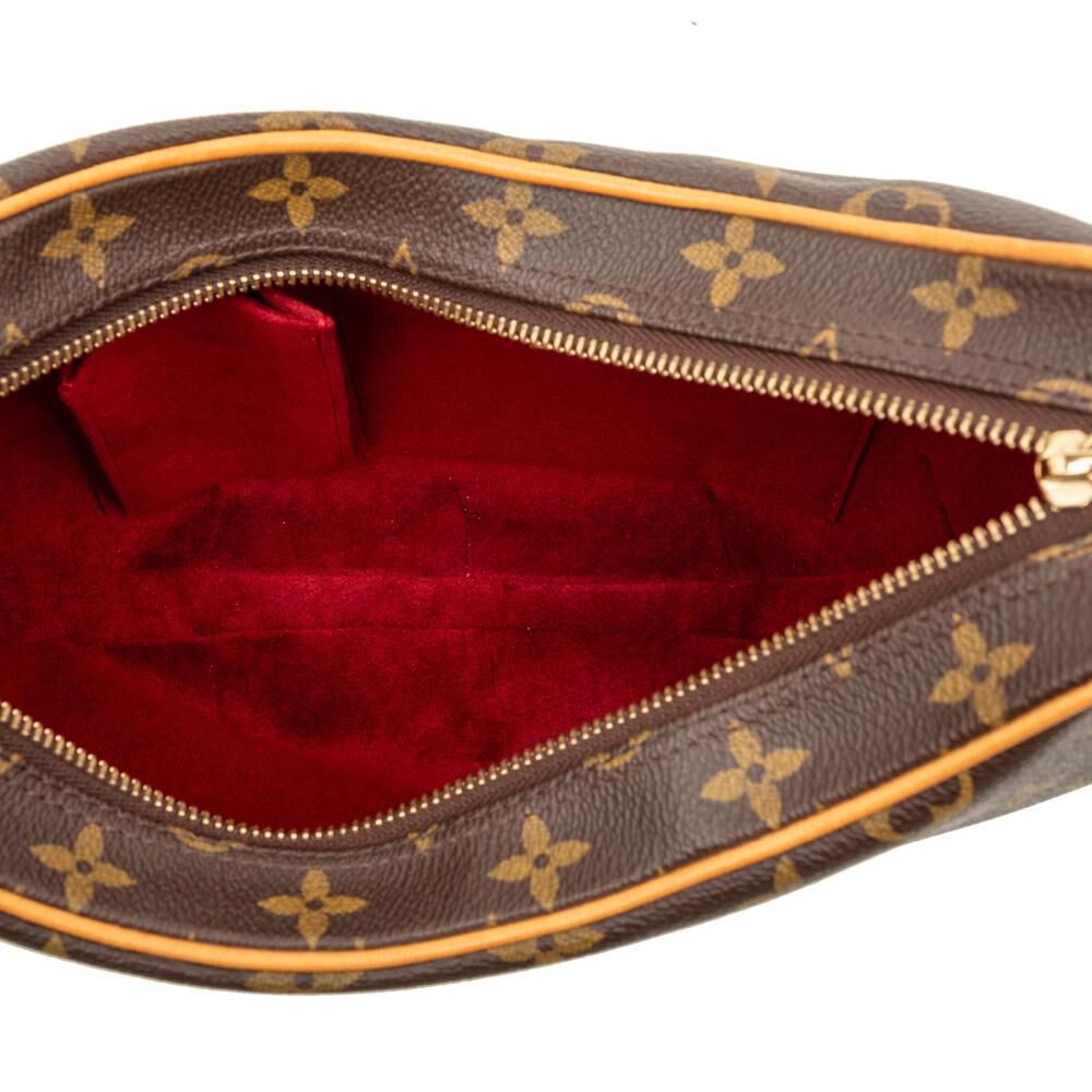Louis Vuitton Croissant