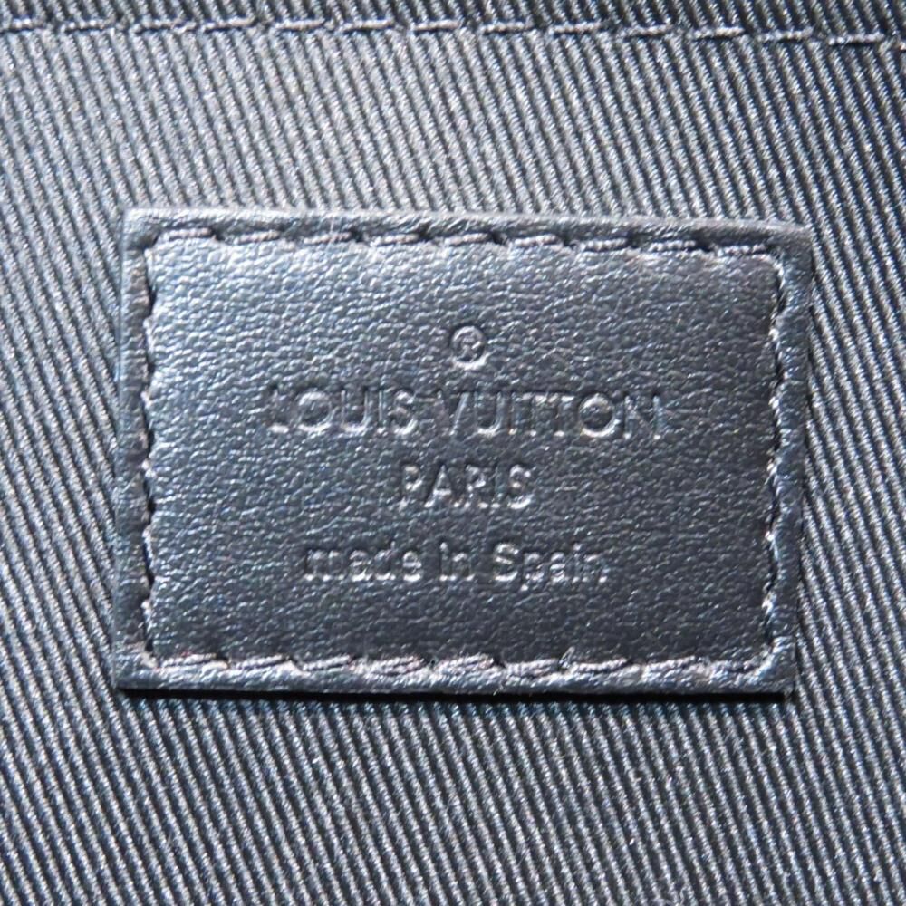 Louis Vuitton Clutch