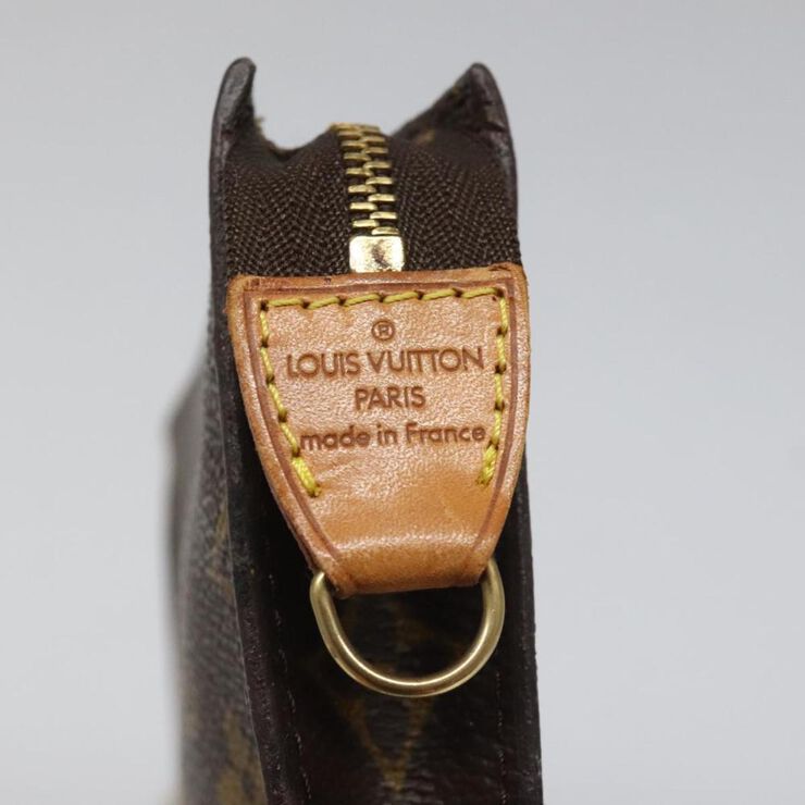 Louis Vuitton Pouch