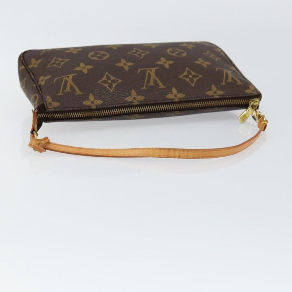 Louis Vuitton Pochette Accessoires