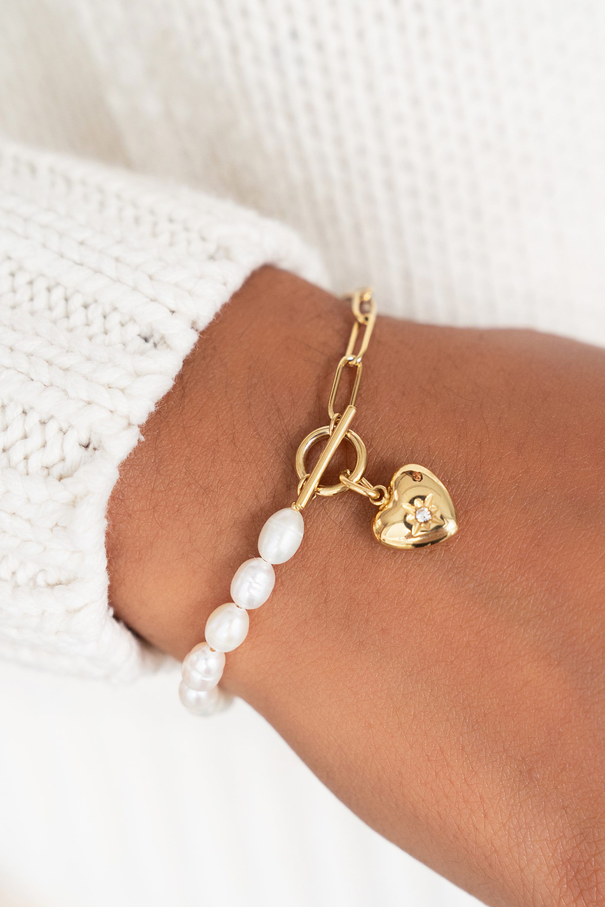 Bracelet chain pearls heart charm