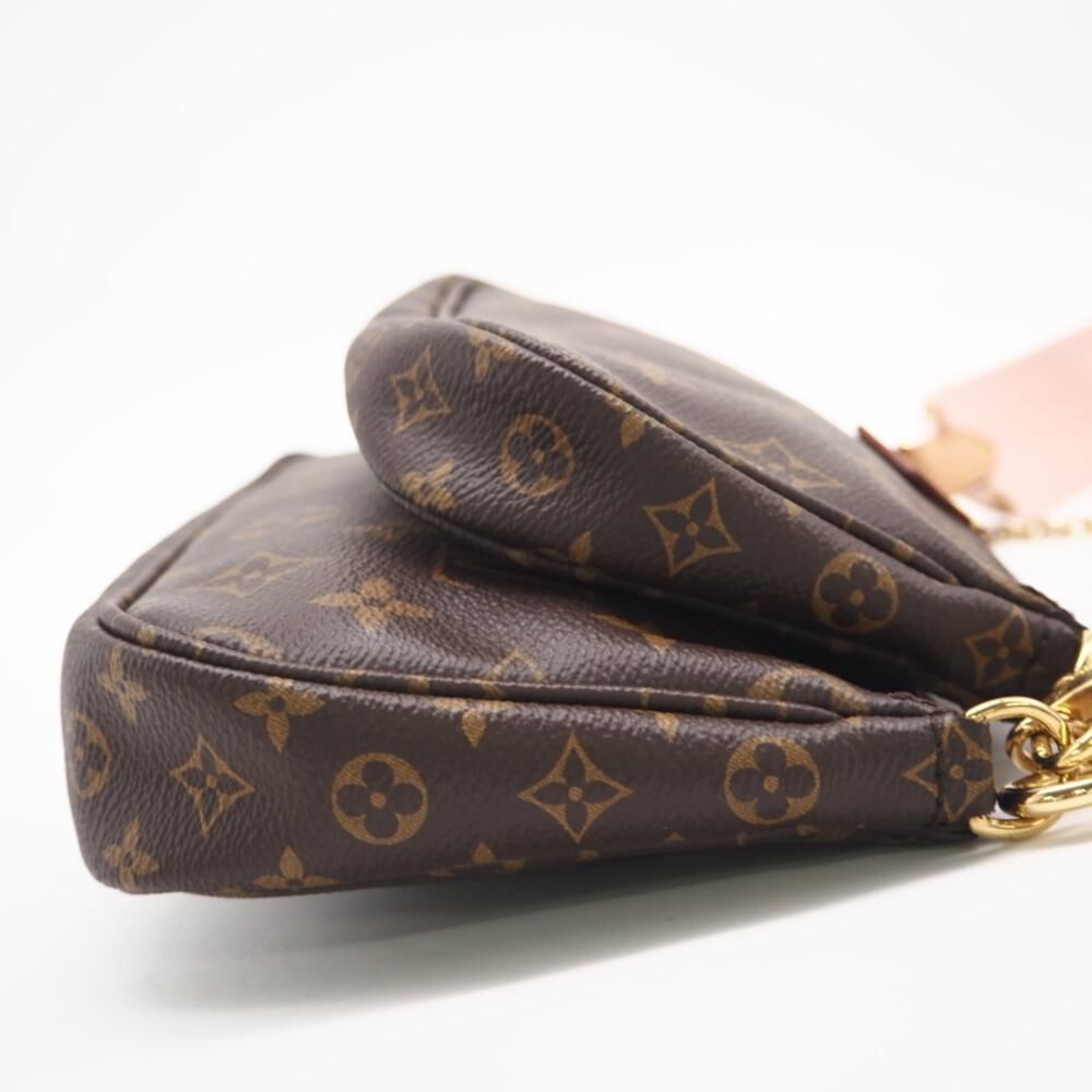 Louis Vuitton Pochette Accessoires