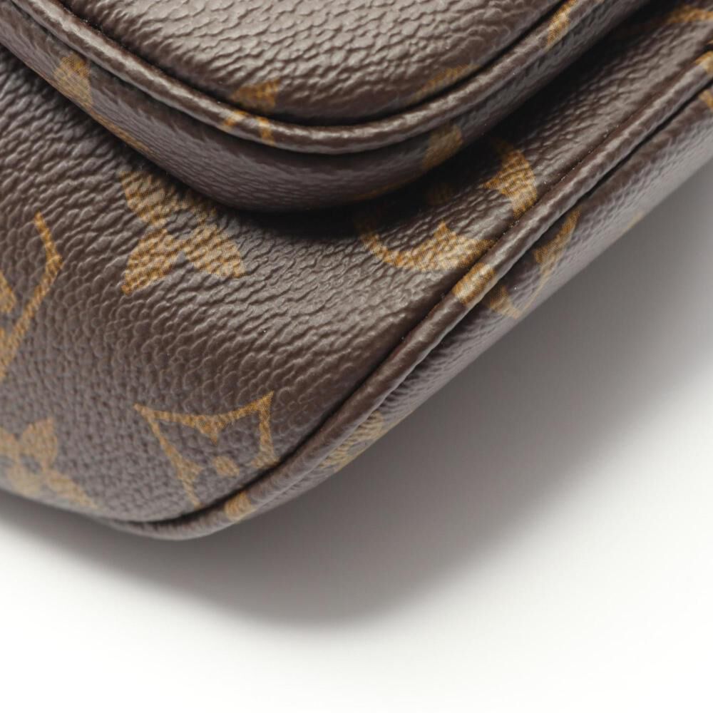Louis Vuitton Bumbag