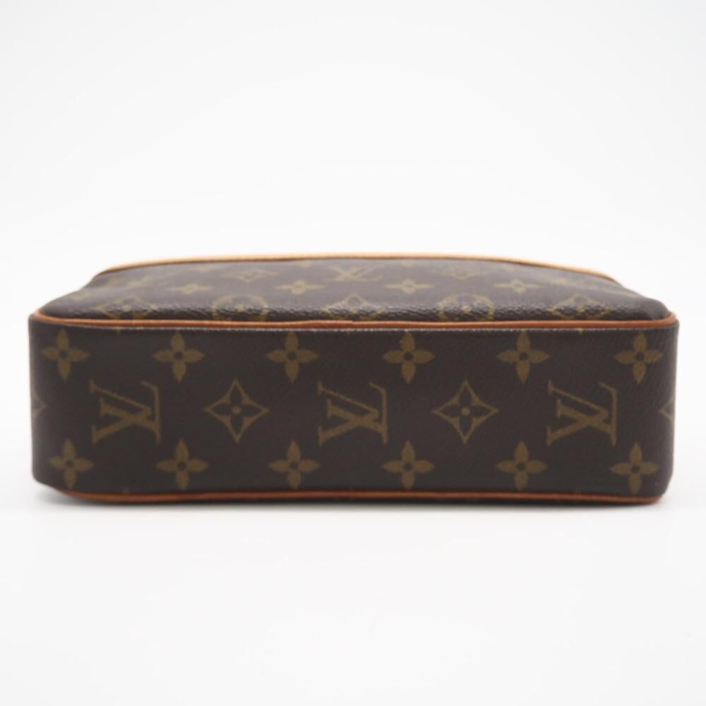 Louis Vuitton Clutch