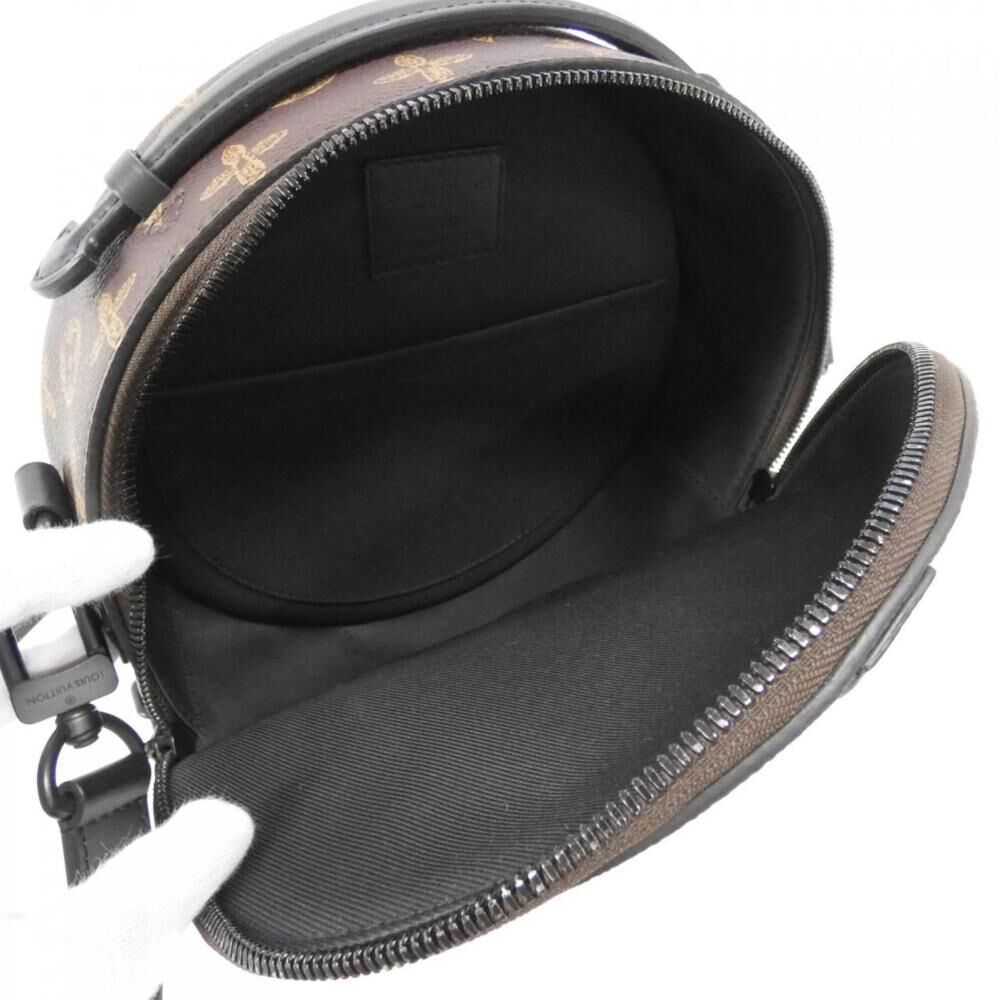 Louis Vuitton Shoulder Bags