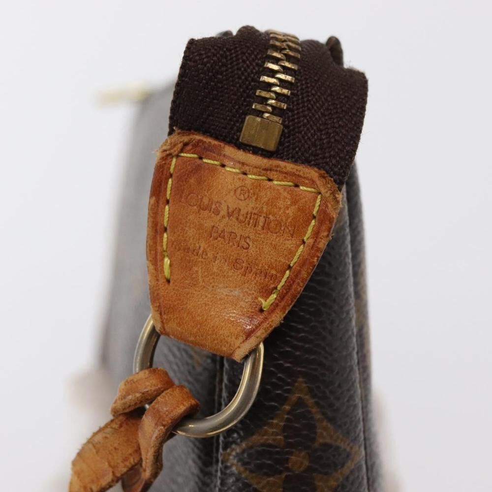 Louis Vuitton Pochette Accessoires
