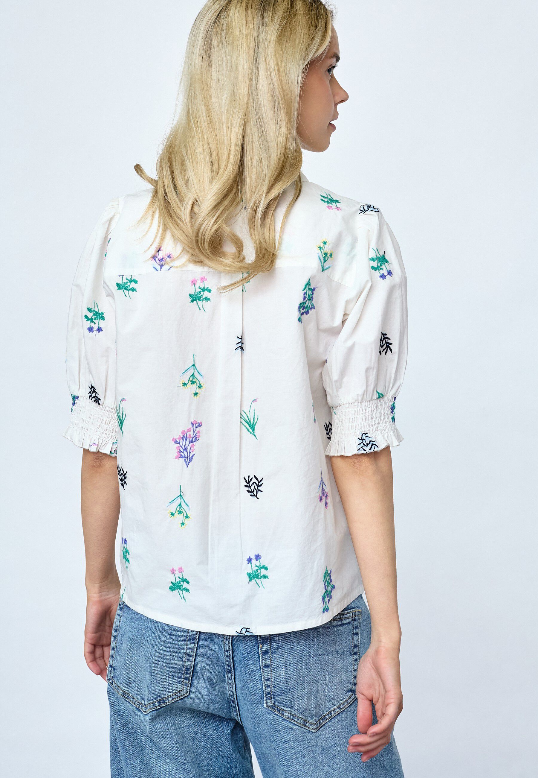 ISOLA-SS16