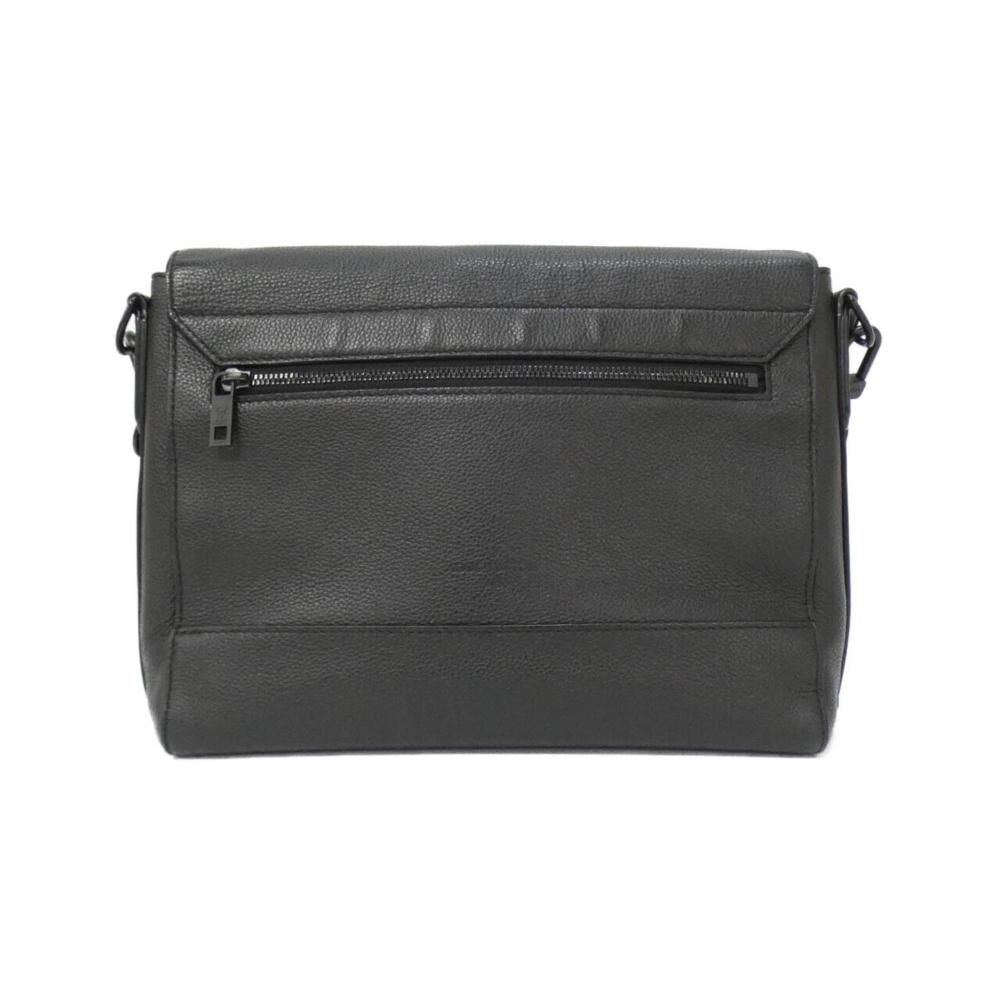 Louis Vuitton Messenger