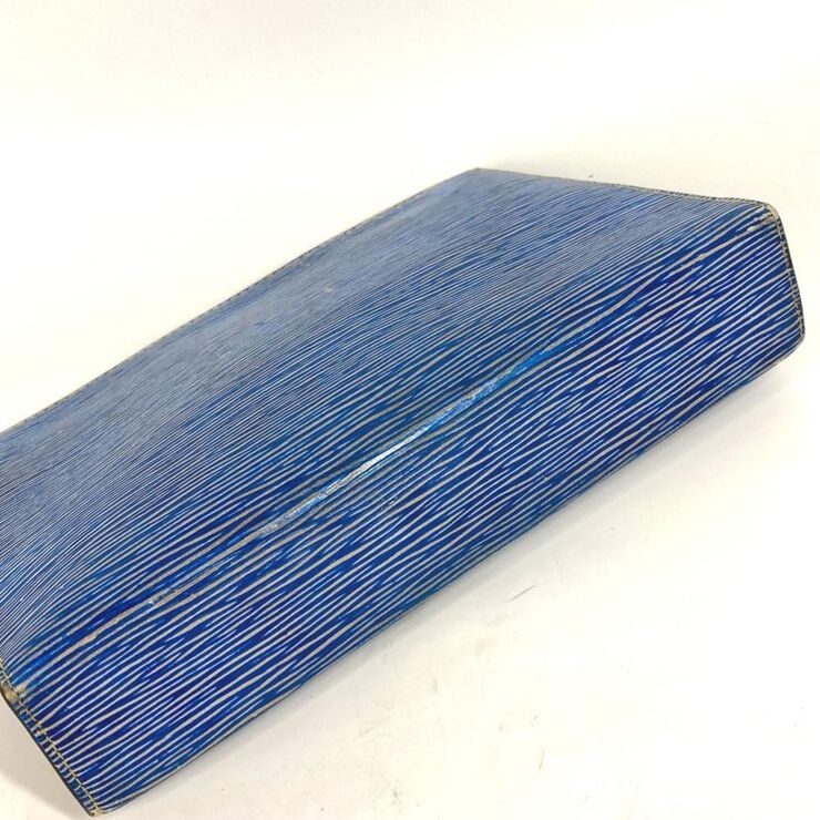 Louis Vuitton Poche Toilette