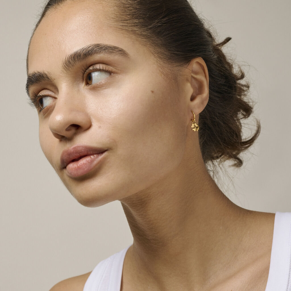 Charm, Organic Clover