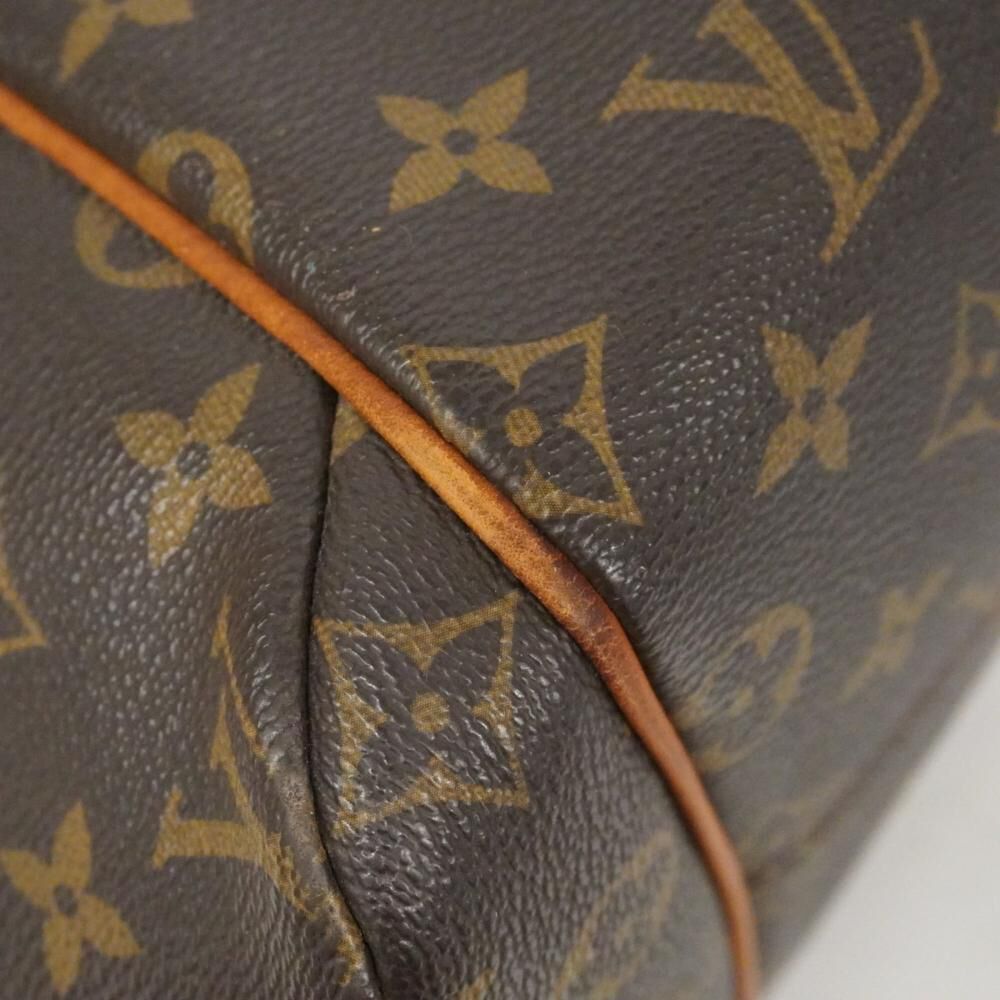 Louis Vuitton Totally