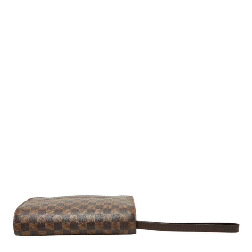 Louis Vuitton Clutch